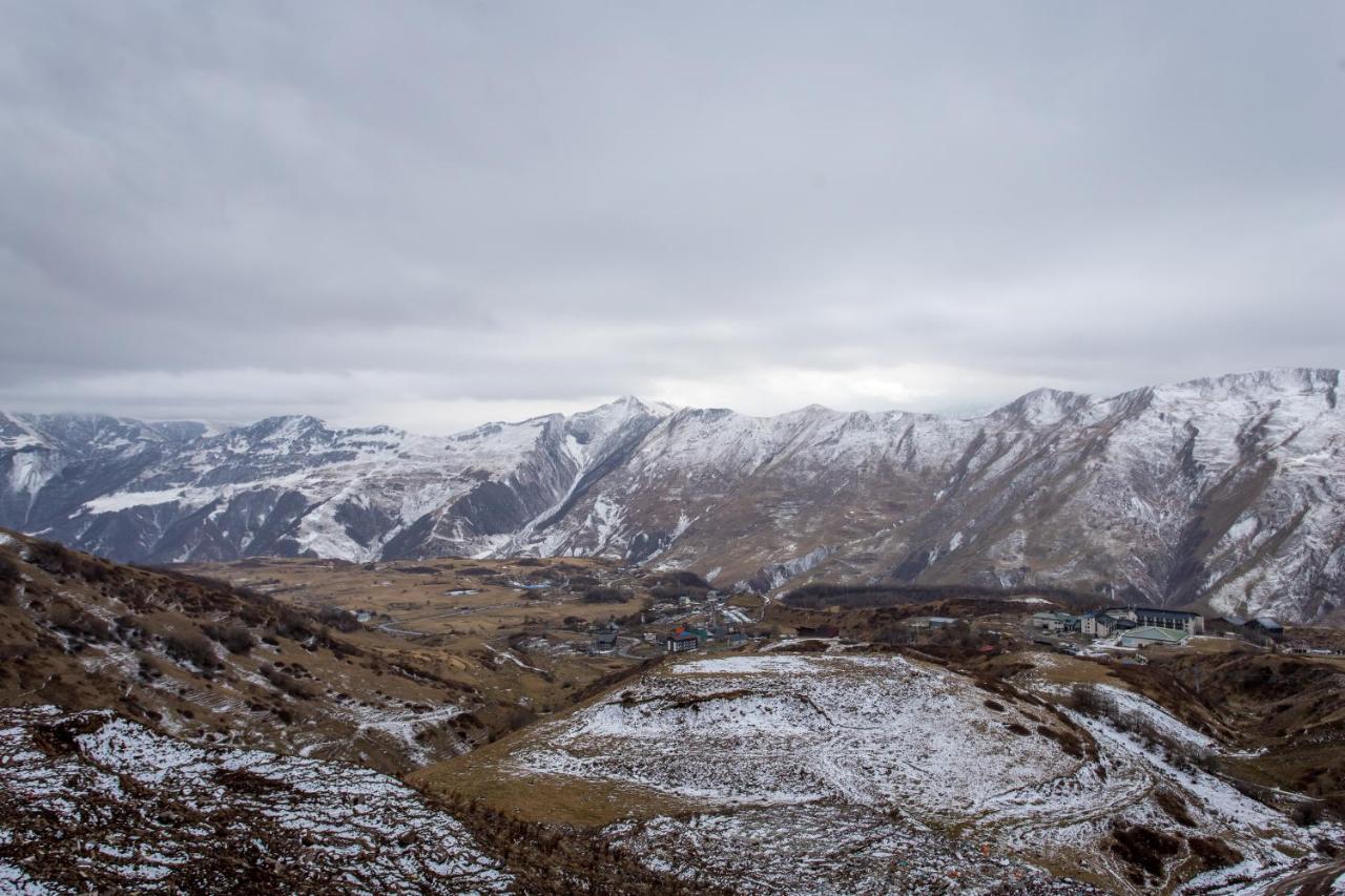 גודאורי Valley And Mountain View, Twins, With Hot Water מראה חיצוני תמונה